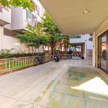 Sisi's Luxury Grand Park Of Apartman Tirana
